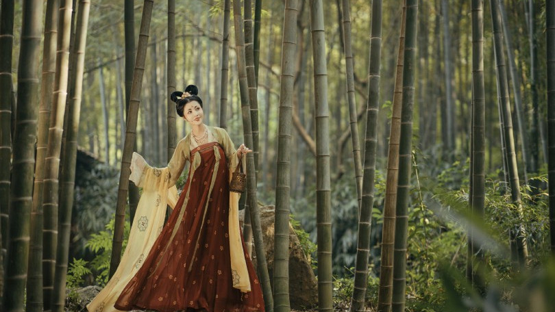 为什么别人穿汉服很好看,你穿却像睡衣?主要是这2个地方做错了