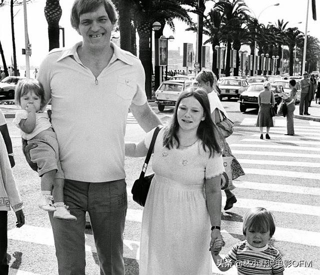 007中的大钢牙,007大钢牙是哪部电影里的