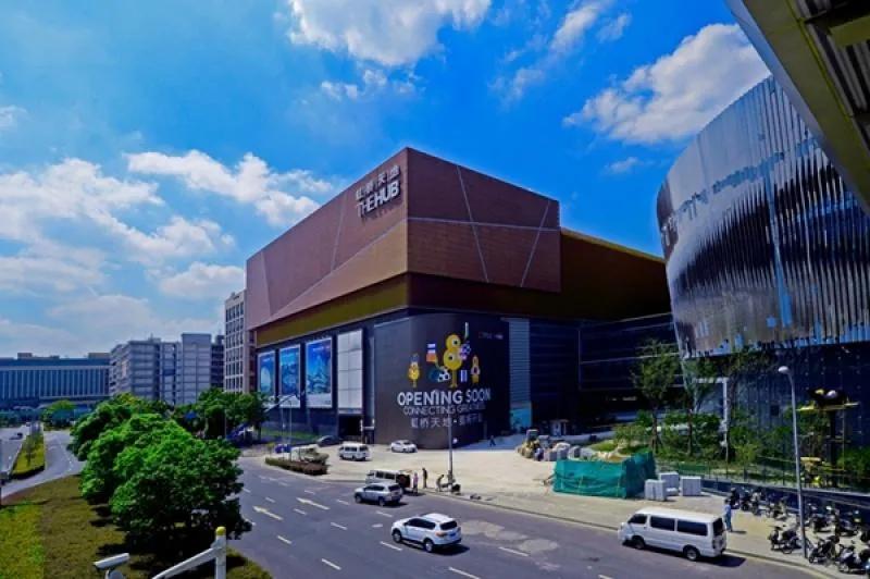 到了上海虹桥站还能继续向前开吗,上海虹桥火车站迷路