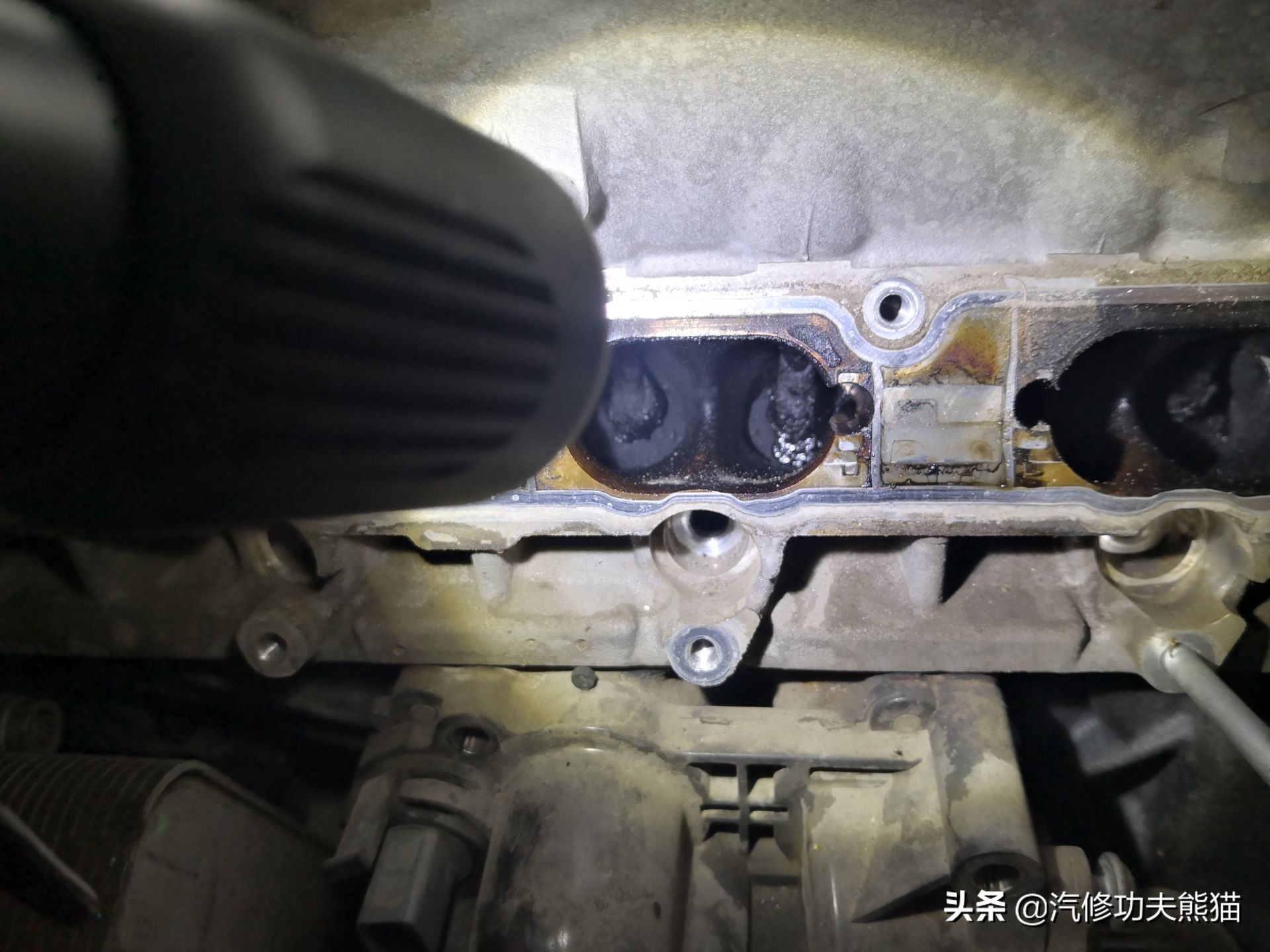 大众cc烧机油严重如何解决,大众cc烧机油是什么原因