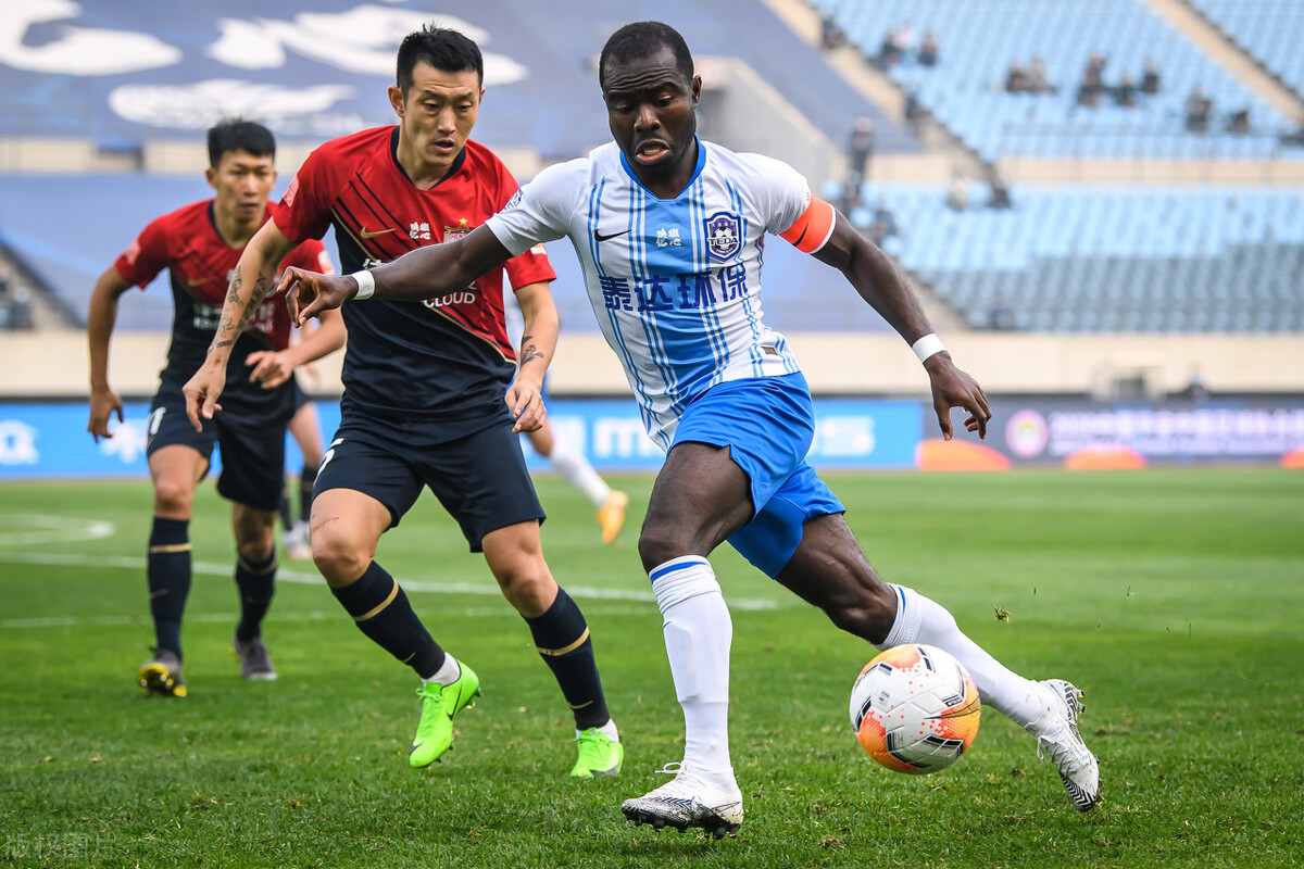 阿奇姆彭最近新消息,阿奇姆彭加盟深圳官宣