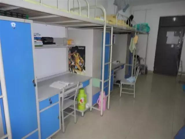 西安商贸科技技术学校宿舍,西安高新职业技术学院宿舍