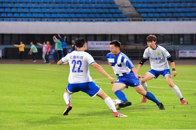 都江堰星耀杯足球,仁新体育比赛回放