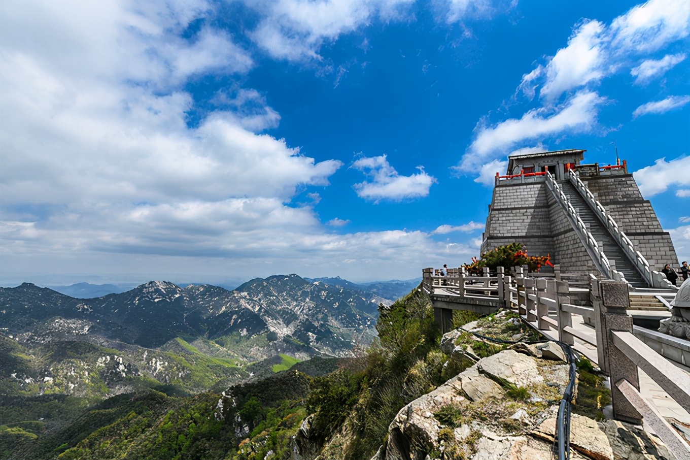 太行山之美巍峨壮丽,太行山最美的免费风景在哪里