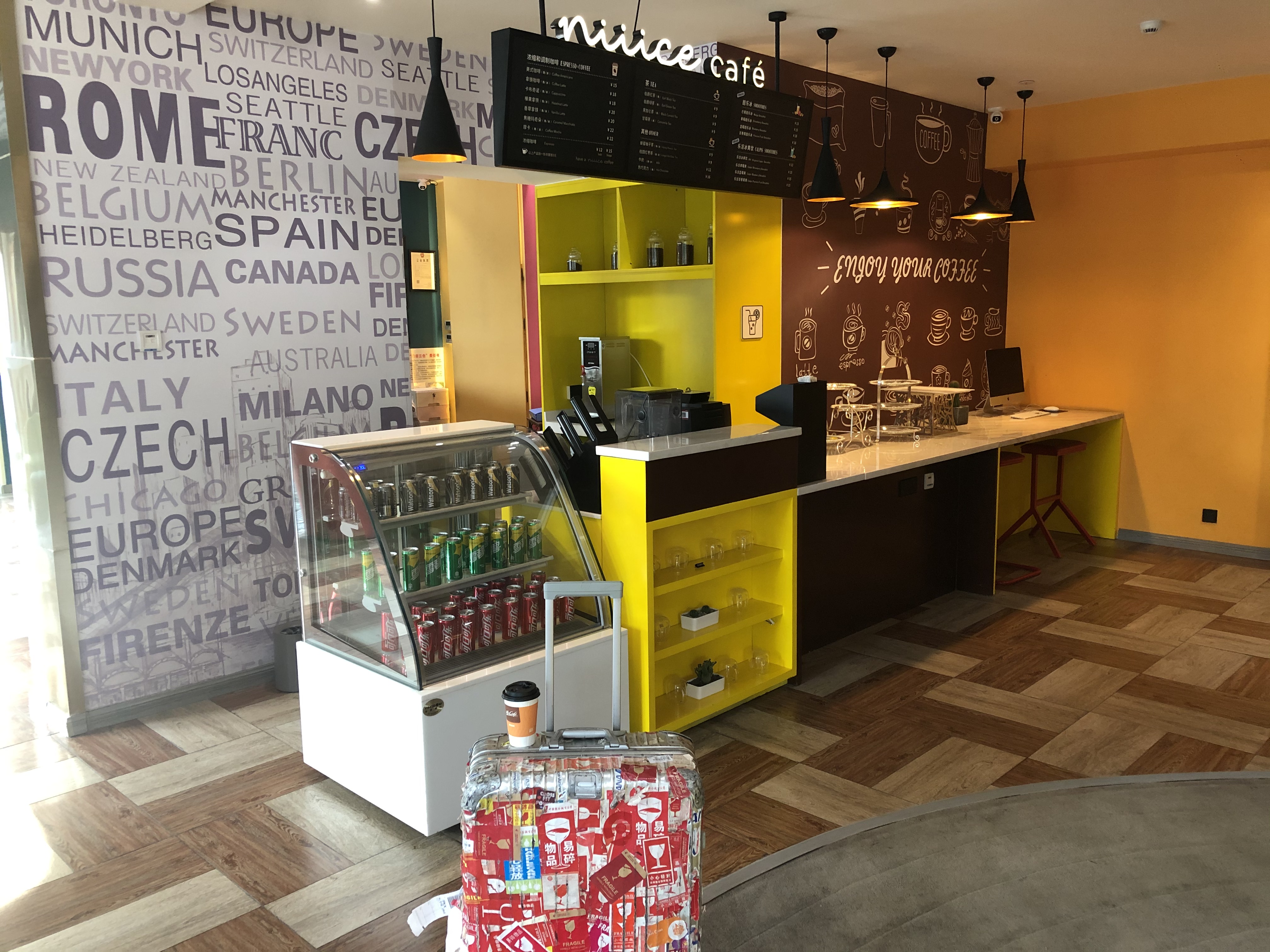 两家“宜必思.尚品”各有千秋，你的styles是什么？