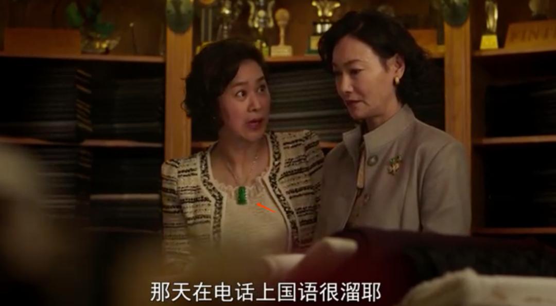 两个美女在公司打架薅头发,泰剧女人打架抓脸薅头发