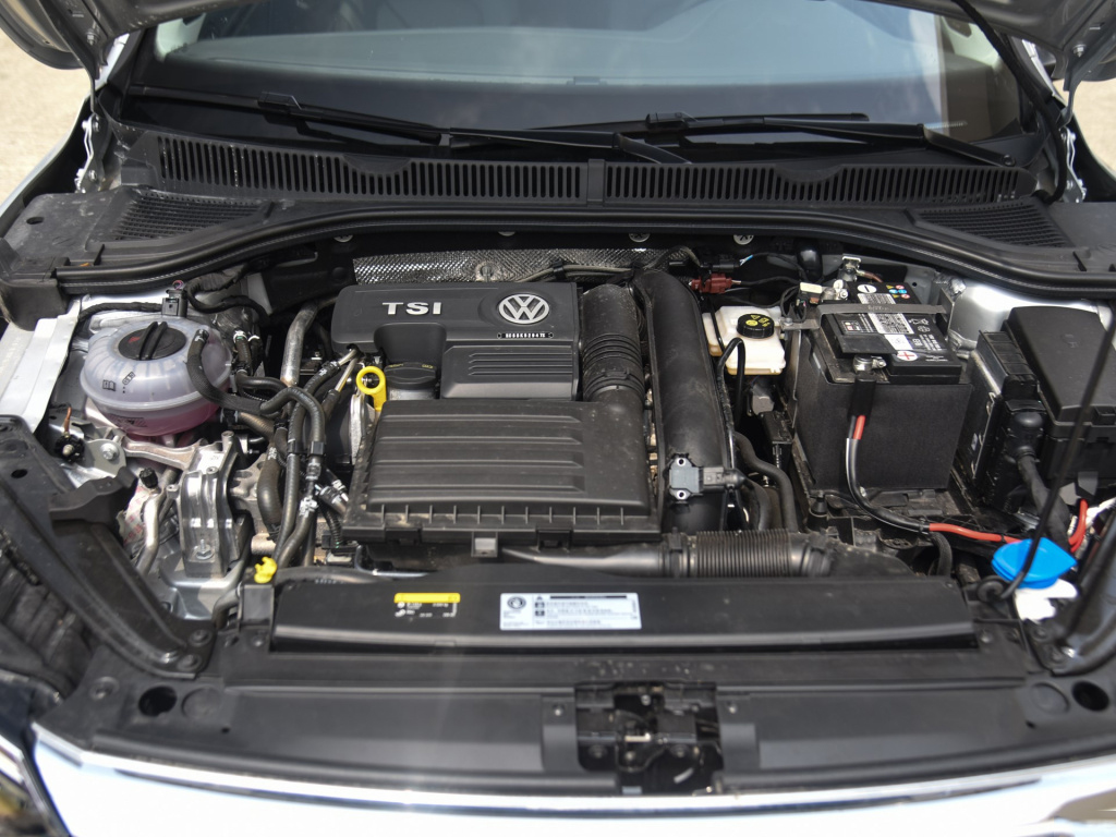 大众速腾2022款1.5t价格及油耗,全新速腾手动挡的油耗