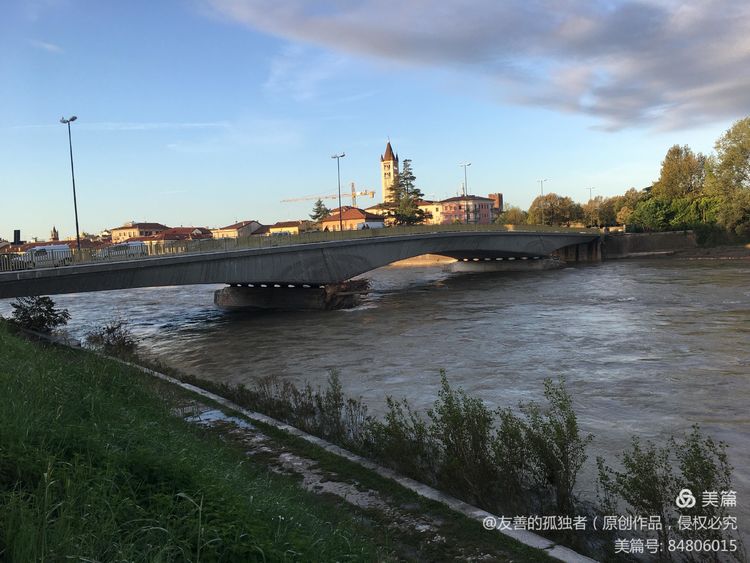 维罗纳爱情之城,浪漫的爱情之都维罗纳