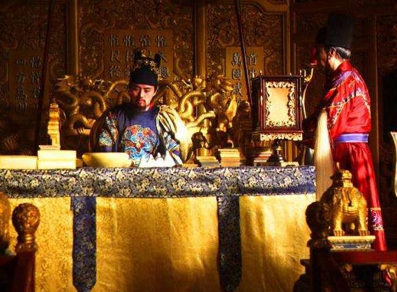 穿越明末当崇祯皇帝挽救大明,如果你是崇祯怎么挽救大明