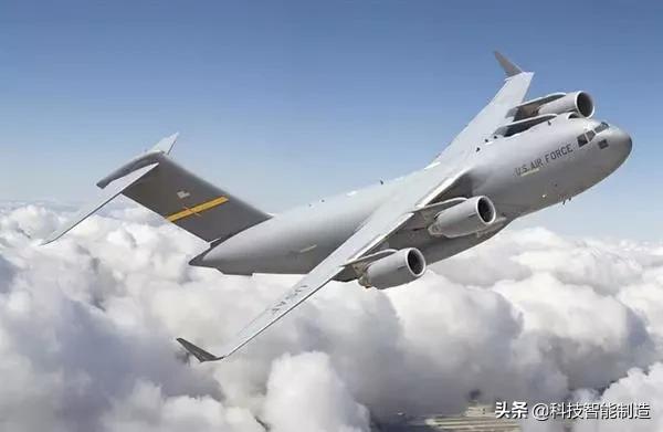 客机的机翼为什么那么长,民航飞机机翼为什么是在下方