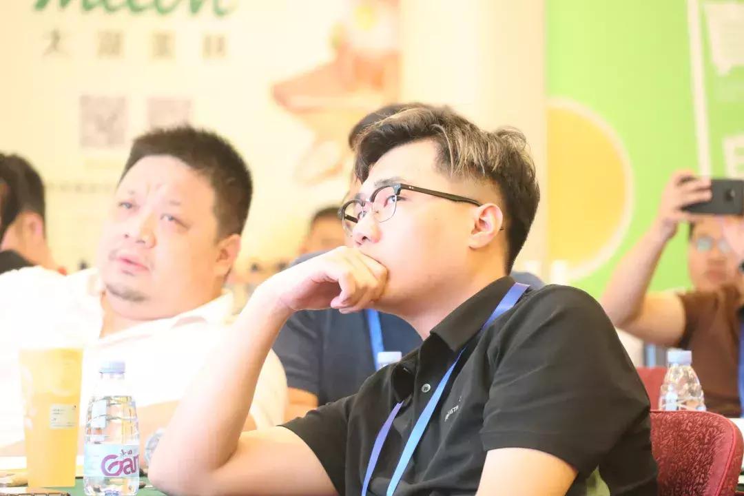 50家连锁茶饮创始人齐聚广州听小马宋、姚哲等分享定位学