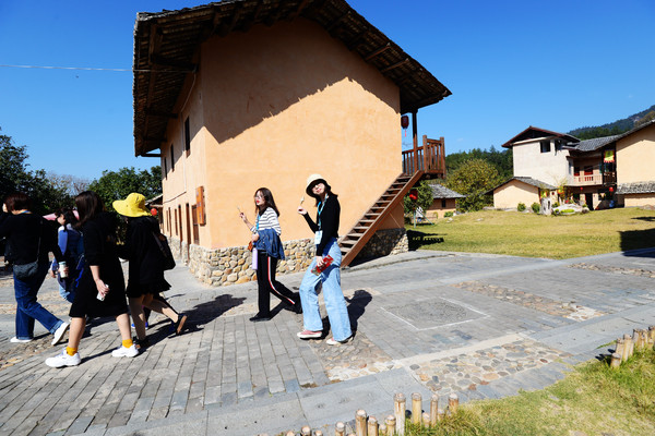 全南石为土围屋介绍,客家土围楼图片