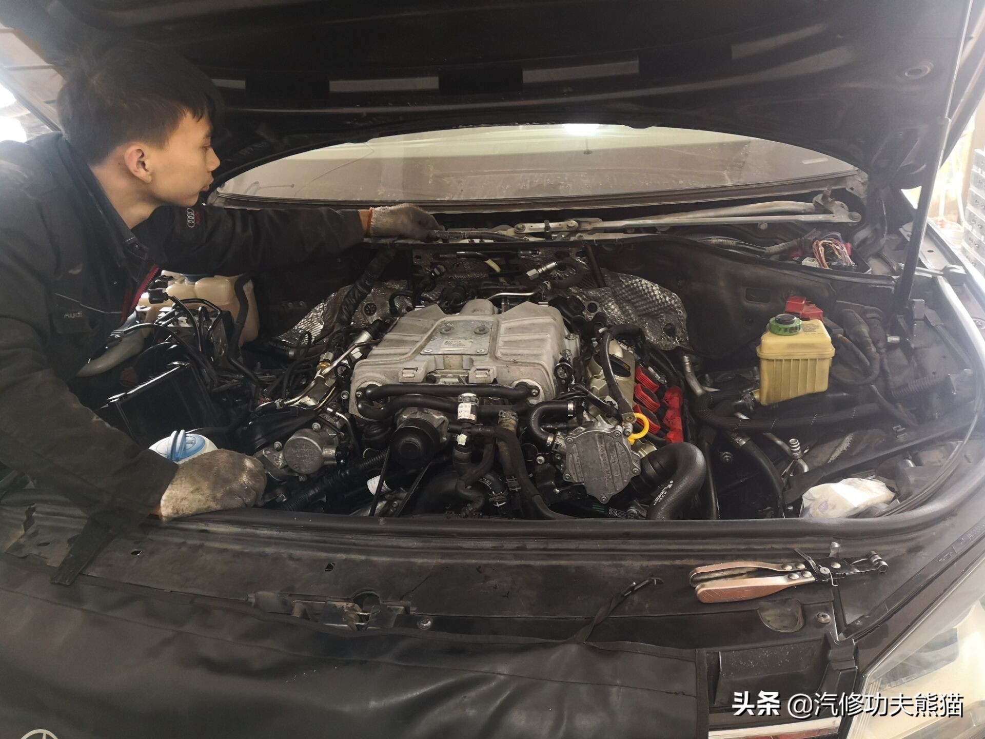 大众途锐急加速发动机故障灯点亮,大众新款途锐车子烧机油