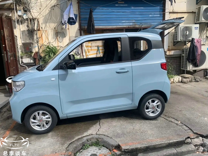 五菱宏光mini马卡龙的缺点,五菱宏光mini是油车还是电车