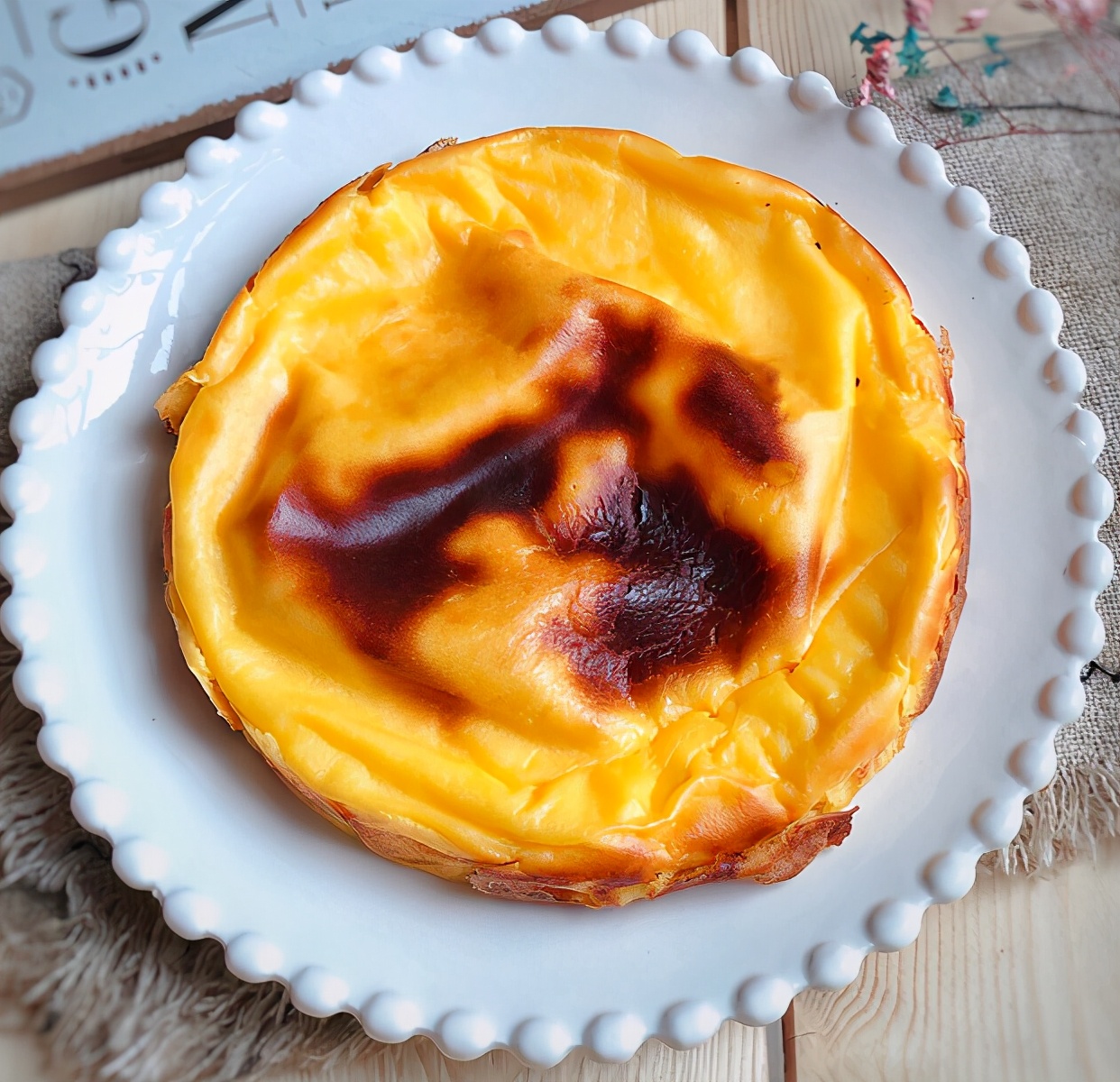 蒸烤箱烤出来的蛋糕松软,烤箱入门新手食谱蛋糕