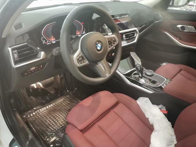 沉浸式体验宝马320li2013款,体验宝马320i老款黑色