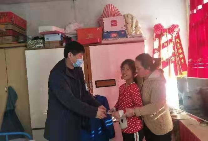 石虎沟村里的“多面虎”！