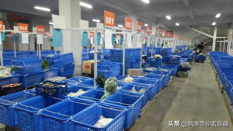 战“疫”中*疆新**伊犁宴菜网做好“非接触式”果蔬配送供应体系