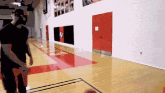 果断收藏！这6种传球招式，缩小你和白巧克力之间的差距