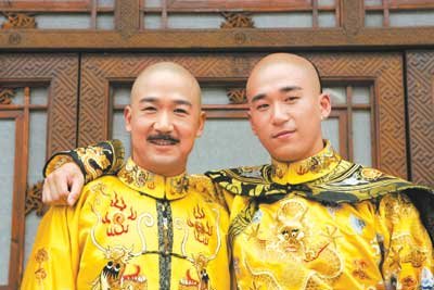 张默到底和房祖名什么关系,张默和房祖名有交流吗