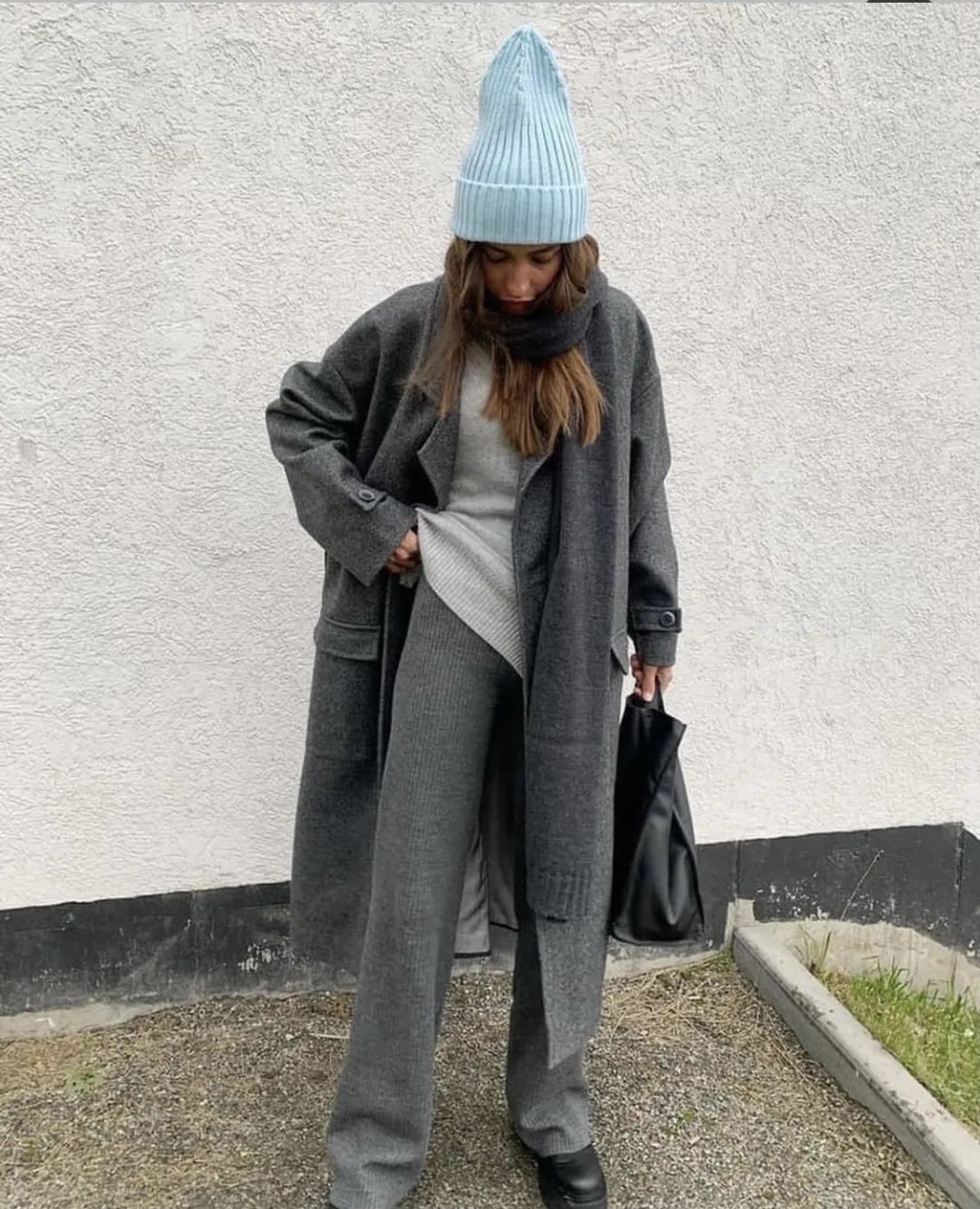 圆脸戴什么帽子比较好,圆脸女孩如何选帽子