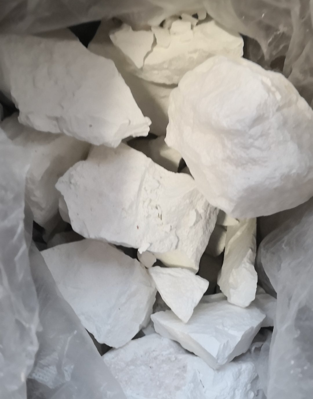 梅雨季节如何防止衣物发霉,南方梅雨季节衣服发霉怎么清洗