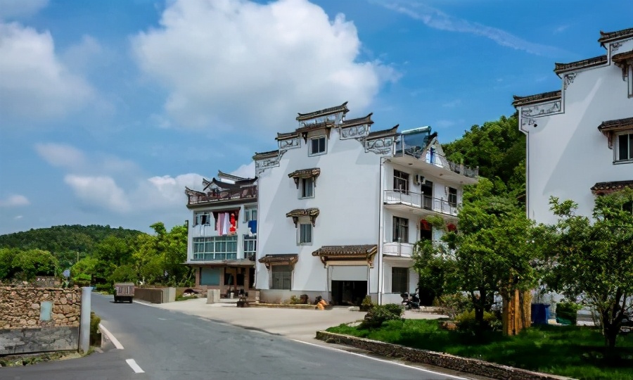 农民进城房产怎么办,农民进城后农田怎么办