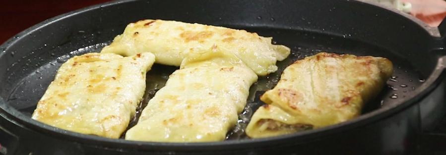 土豆牛肉煎饼家常做法,给小孩做牛肉煎饼怎么做