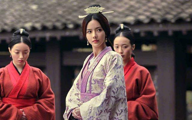 别被清宫戏骗了,不要被电视剧骗了清朝