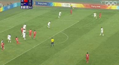 不同足球天赋相似悲情泯然一人甚至被传患不伦之症他们经历了什么