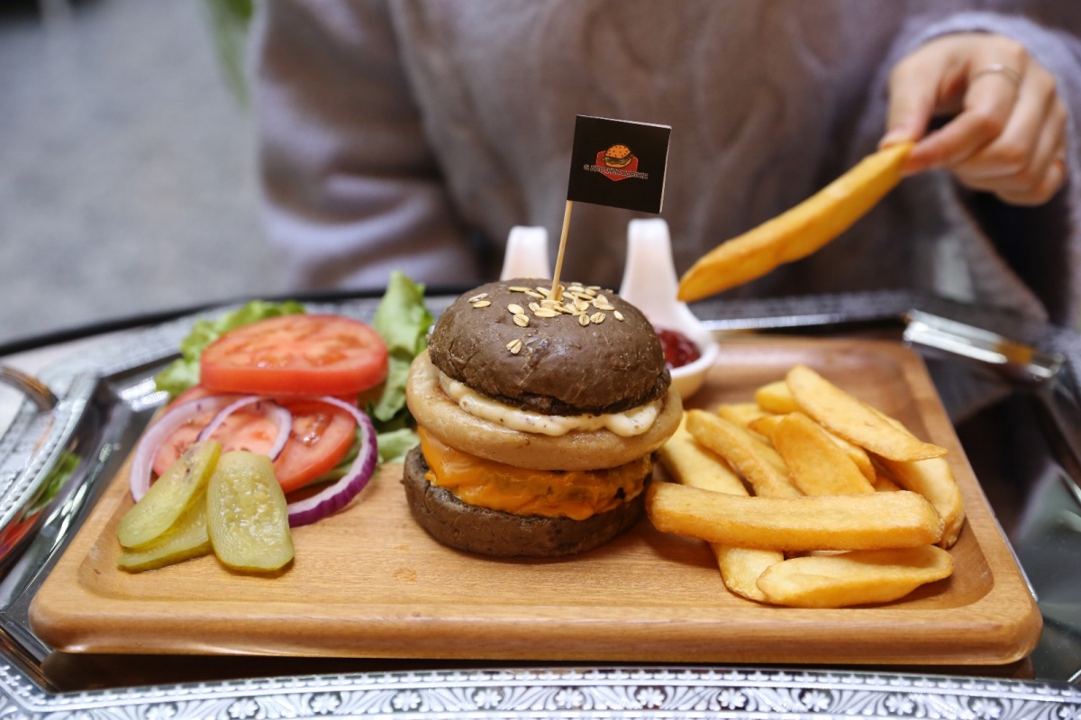 母亲节+吃货节：HelloMart涉嫌美味诱惑！