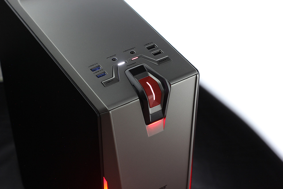 电竞新势力的显示器,七彩虹igame系列主机