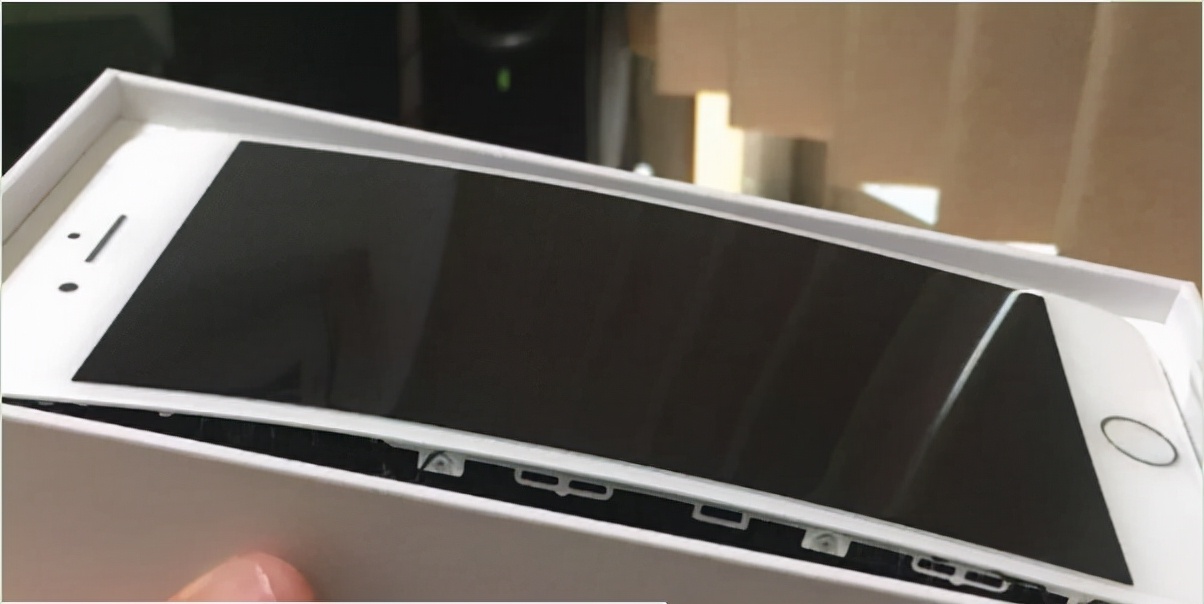 iphone13照片黑斑,iphone13照片马赛克问题解决了吗