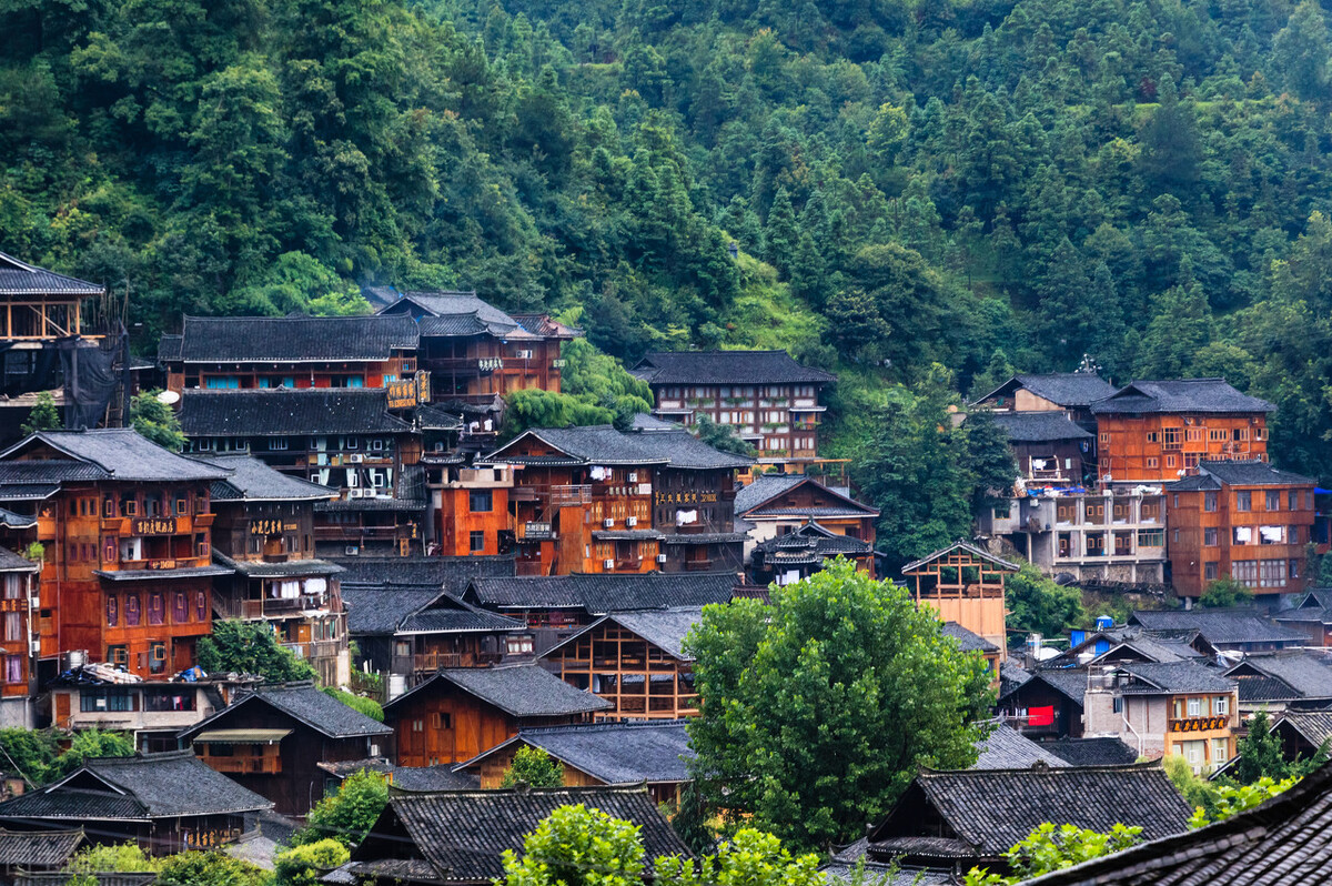 贵州省哪些是世界第一,贵州省有多少个第一中学