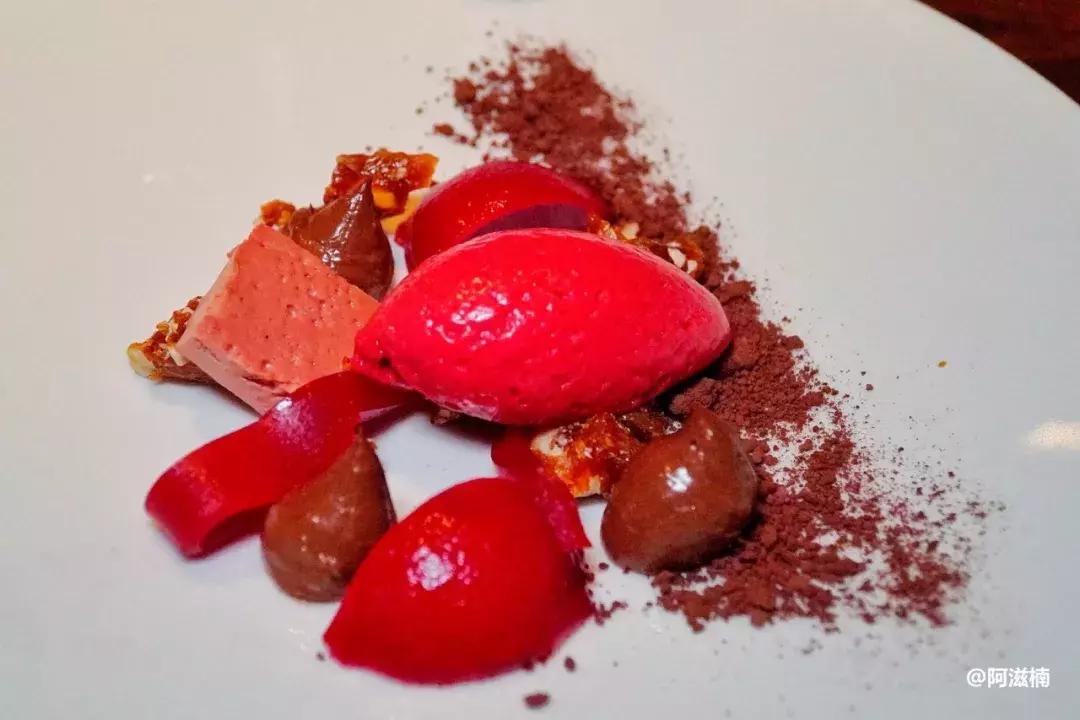 为了吃最贵的鱼你们会驱车多远,世界上最难吃的鱼青花鱼