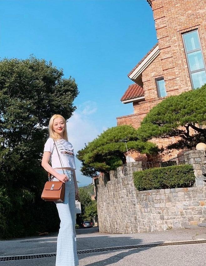 崔雪莉韩式小卷发刘海,韩星崔雪莉到底经历了什么