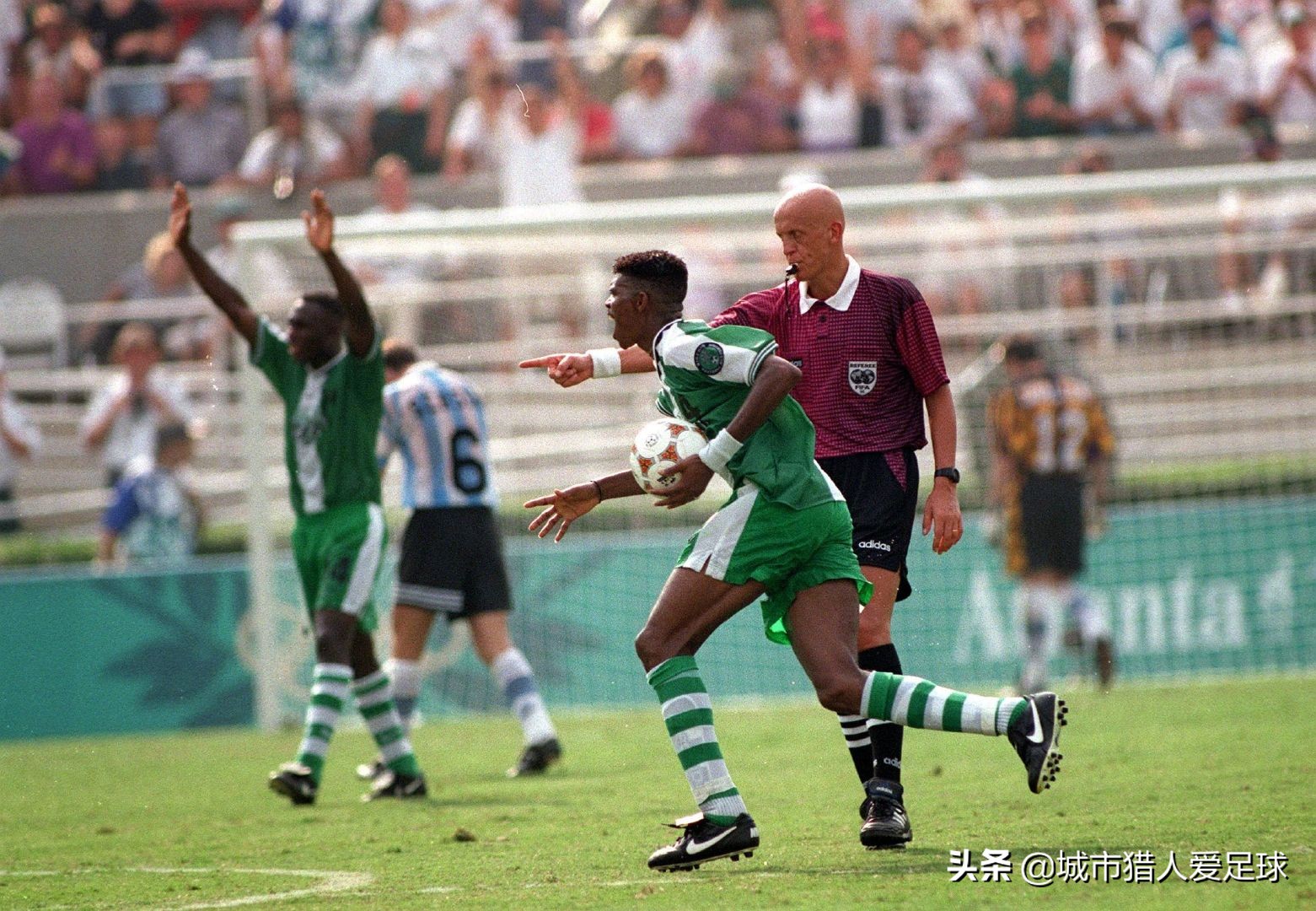 梅西世界杯圆梦,梅西内马尔苏亚雷斯拿过几个冠军