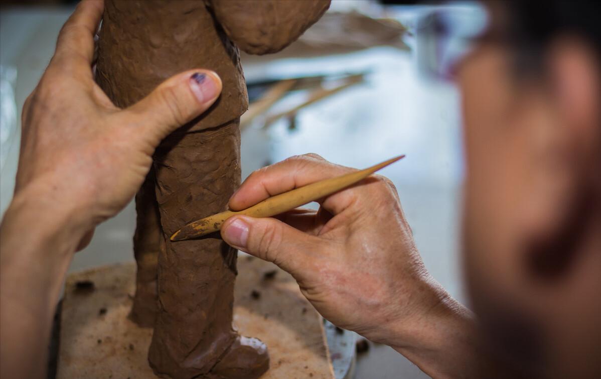 铜工艺品摆件工序有哪些,铜摆件制作全过程视频