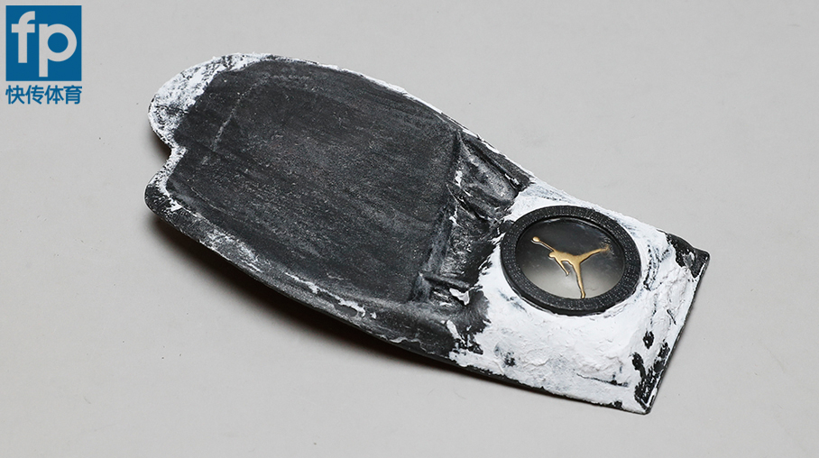 aj33上脚,aj33卡脚怎么破