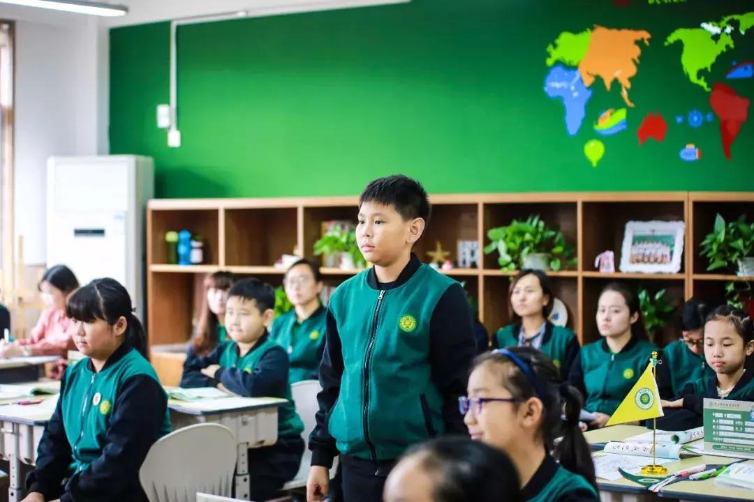 探校|金水区这家私立小学，竟敢说分数、兴趣双保证！