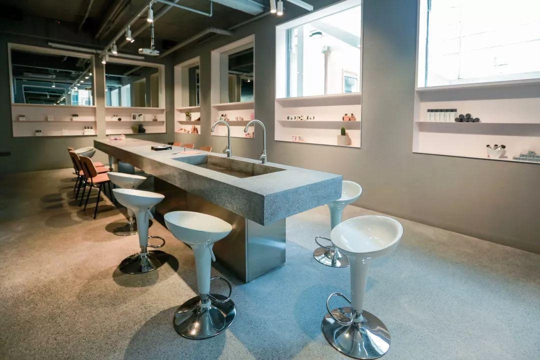 小众又好用的化妆品店铺,超小众好用的化妆品推荐