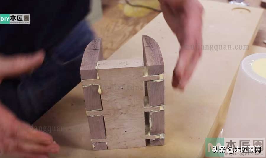 吉他架挂墙怎么做,自制吉他挂壁架尺寸