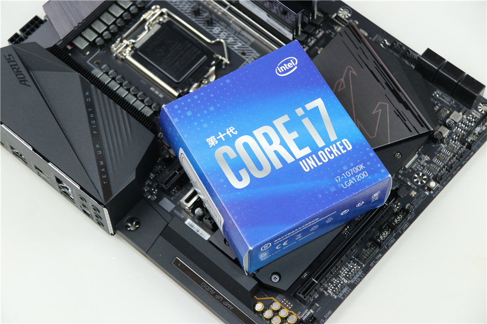 技嘉gigabytez490visiong,2000元技嘉z790主板