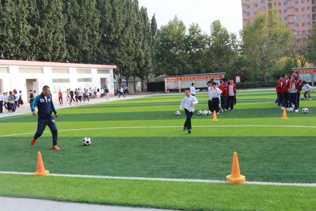 课后服务提质增效|莒县二小：“经典诵读+”，为“正雅”少年培根铸魂