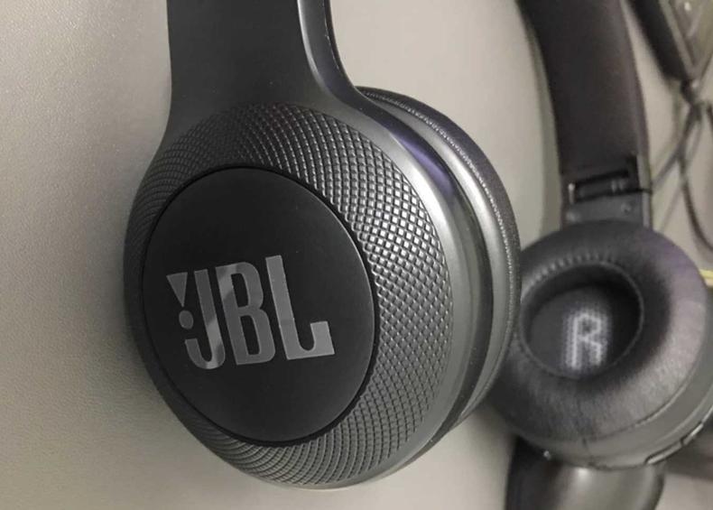 jblpulse4和5对比评测,jble45bt发售价