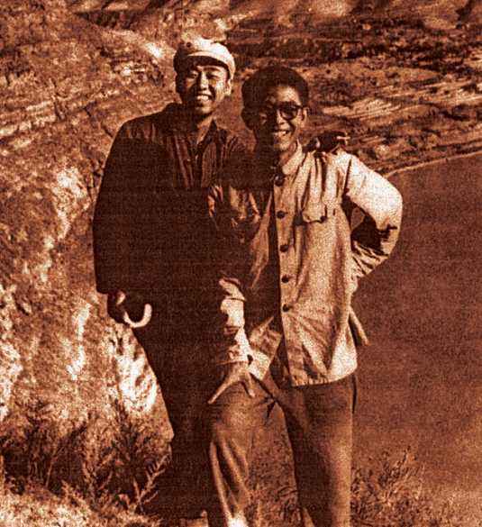 路遥谈贾平凹哭了,贾平凹评价路遥经济困难