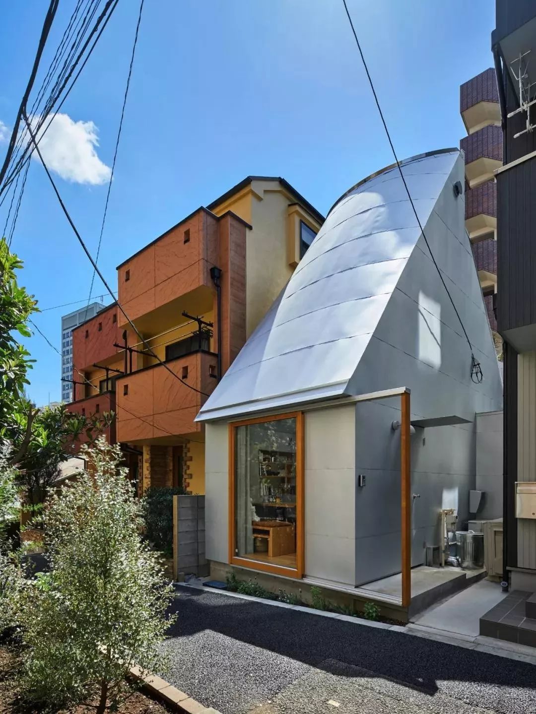 买不起大房子，日本教授为妻子造18m²“豪宅”当生日礼物.......