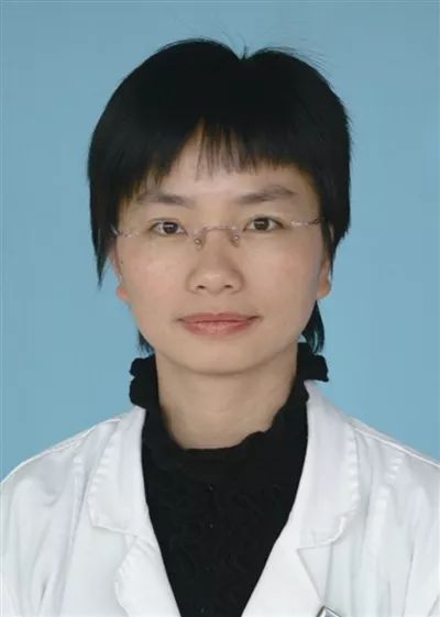 向广大患者致以新春的问候,向全国广大医务者祝贺医师节