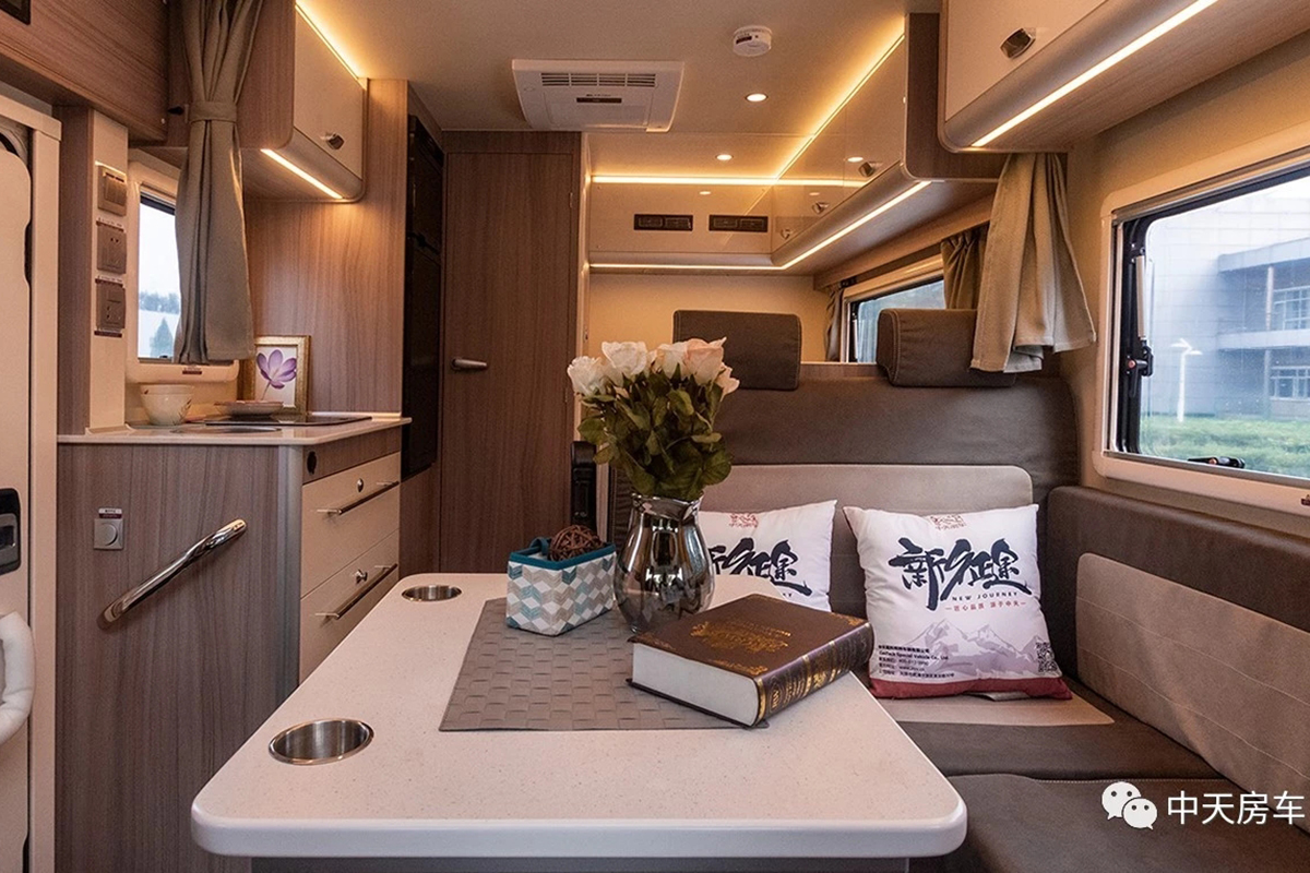 三十多个房车品牌共60余款车型,房车大全30万以下6座