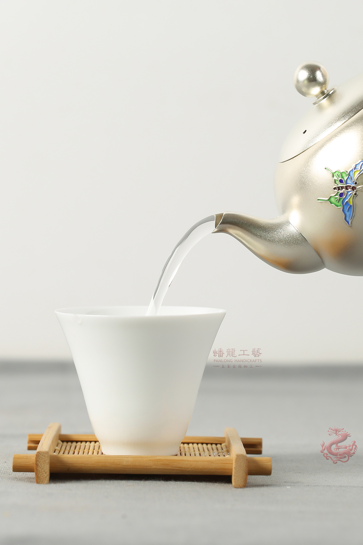 什么样的茶适合用壶煮茶,中国六种茶中哪种茶适合用银壶泡